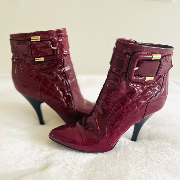 Burberry patent quilted booties - Picture 1 of 8